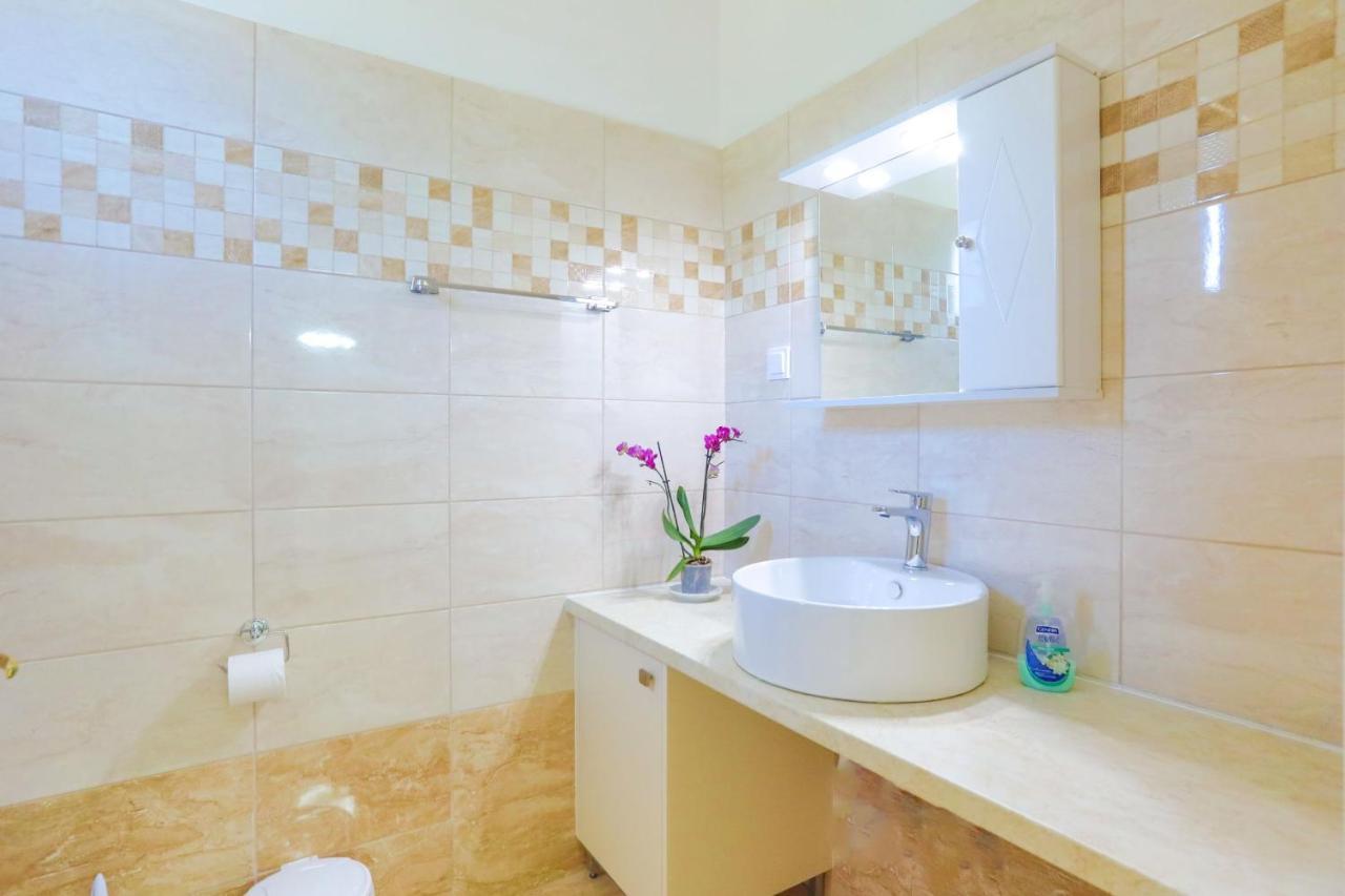 Fran Apartments Agios Spyridon  المظهر الخارجي الصورة